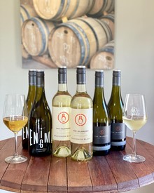 Sophisticated Sauv Blanc Flight