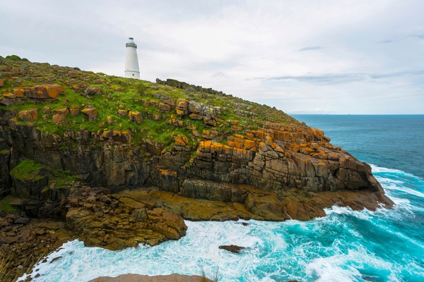 Lighthouse overlooking a beach on Kangaroo Island