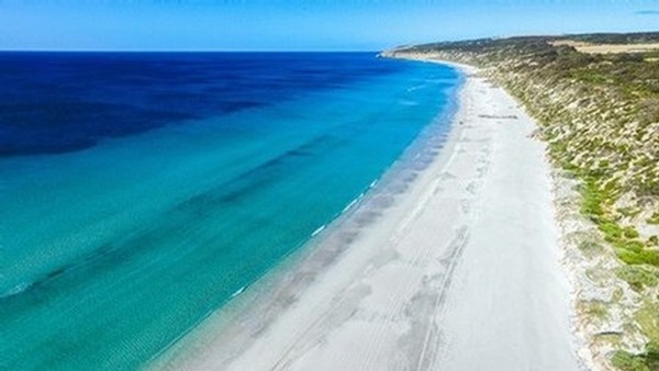 Emu Bay Beach
